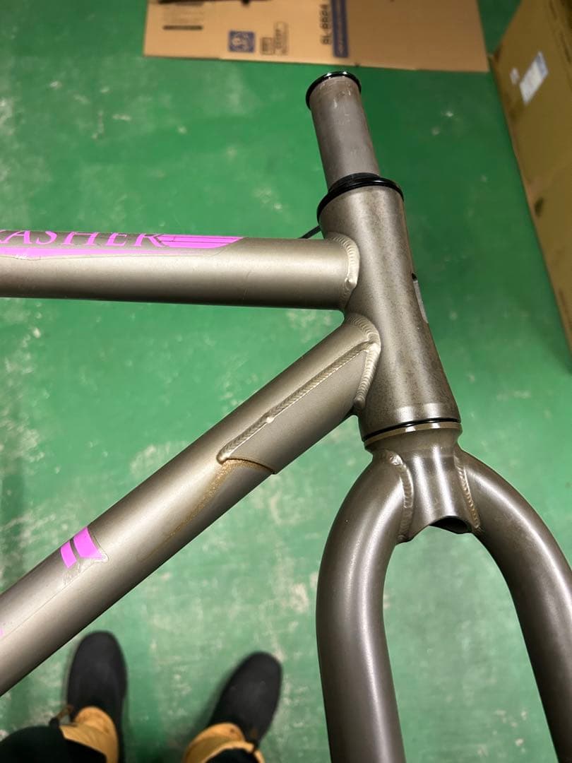 【VOLUME BIKE 】THRASHER M size