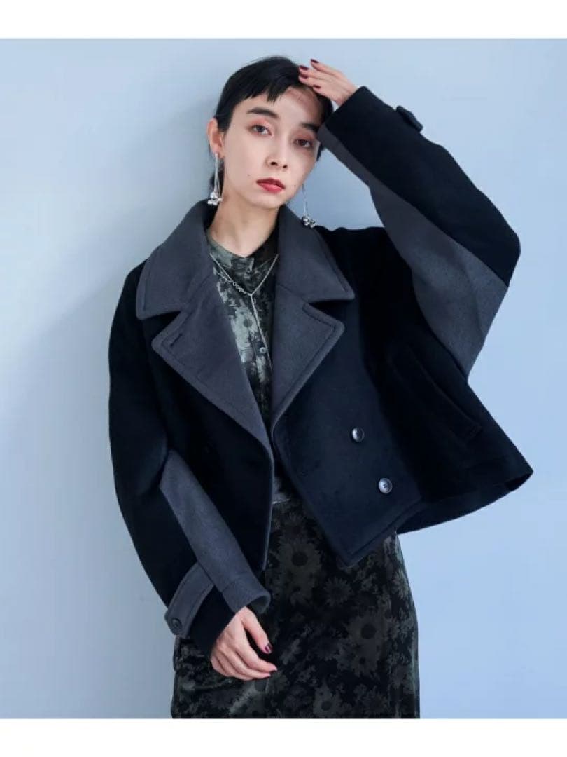 新品　美品　HARE ハレ　 バイカラーPコート　アウター