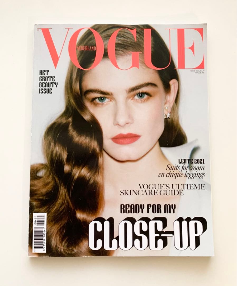 女性情報誌 Vogue Nederland Magazine April 2021