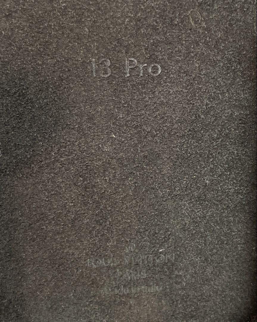 ✨美品✨ルイヴィトン　バンパー　ドーフィーヌ　モノグラム　iPhone13Pro