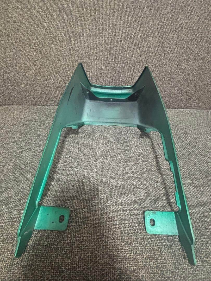 Kawasaki Z250FT　リアカウル　テールカウル