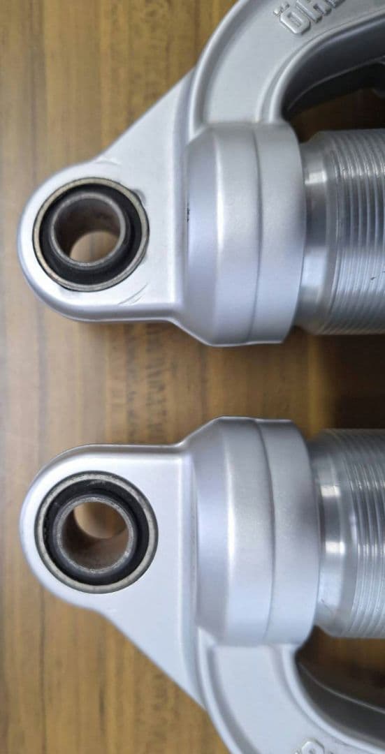 チャーハンパパ様【専用】ゼファー　オーリンズ　リアサス