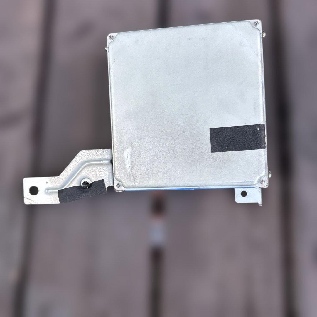 t*0様 日産スカイラインGT-R bcnr33用純正コンピュータ