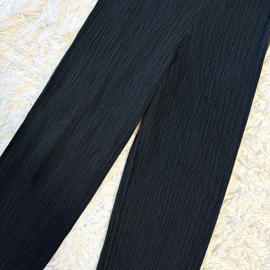 プリーツプリーズ イッセイミヤケ パンツ ブラック