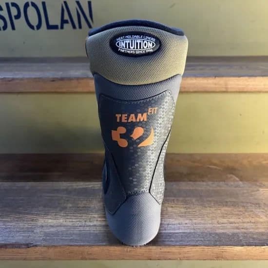 THIRTYTWO 2026 【LASHED BRADSHAW】27.0cm