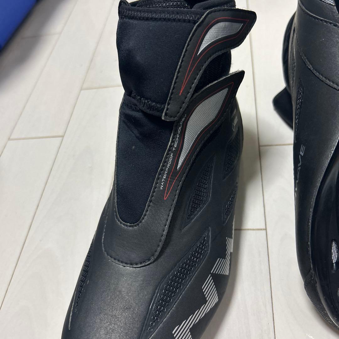 NORTHWAVE ゴアテックス冬用防水サイクリングブーツ