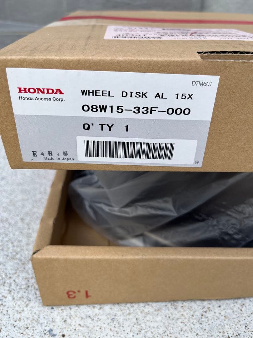 新型フリード クロスター 純正アルミホイール 4本セット