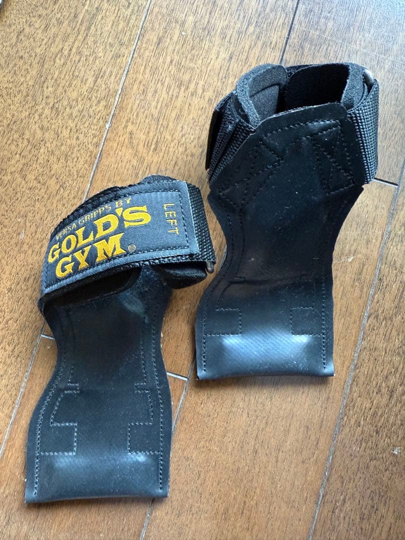 【美品】GOLD'S GYM グリップ Mサイズ VERSA GRIPPS