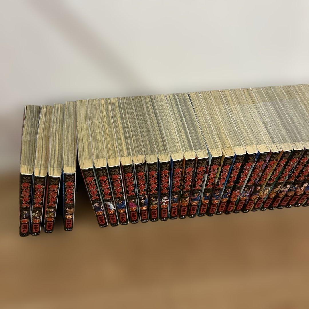 週末限定特価！キングダム全巻セット　1〜77巻最新刊あり　超メルカリ市特別特価！