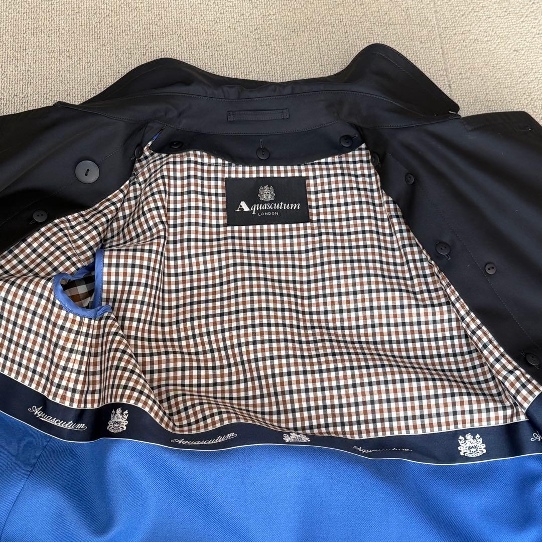 美品アクアスキュータム　ベーシックトレンチコート　 MAXI丈　ネイビー　紺