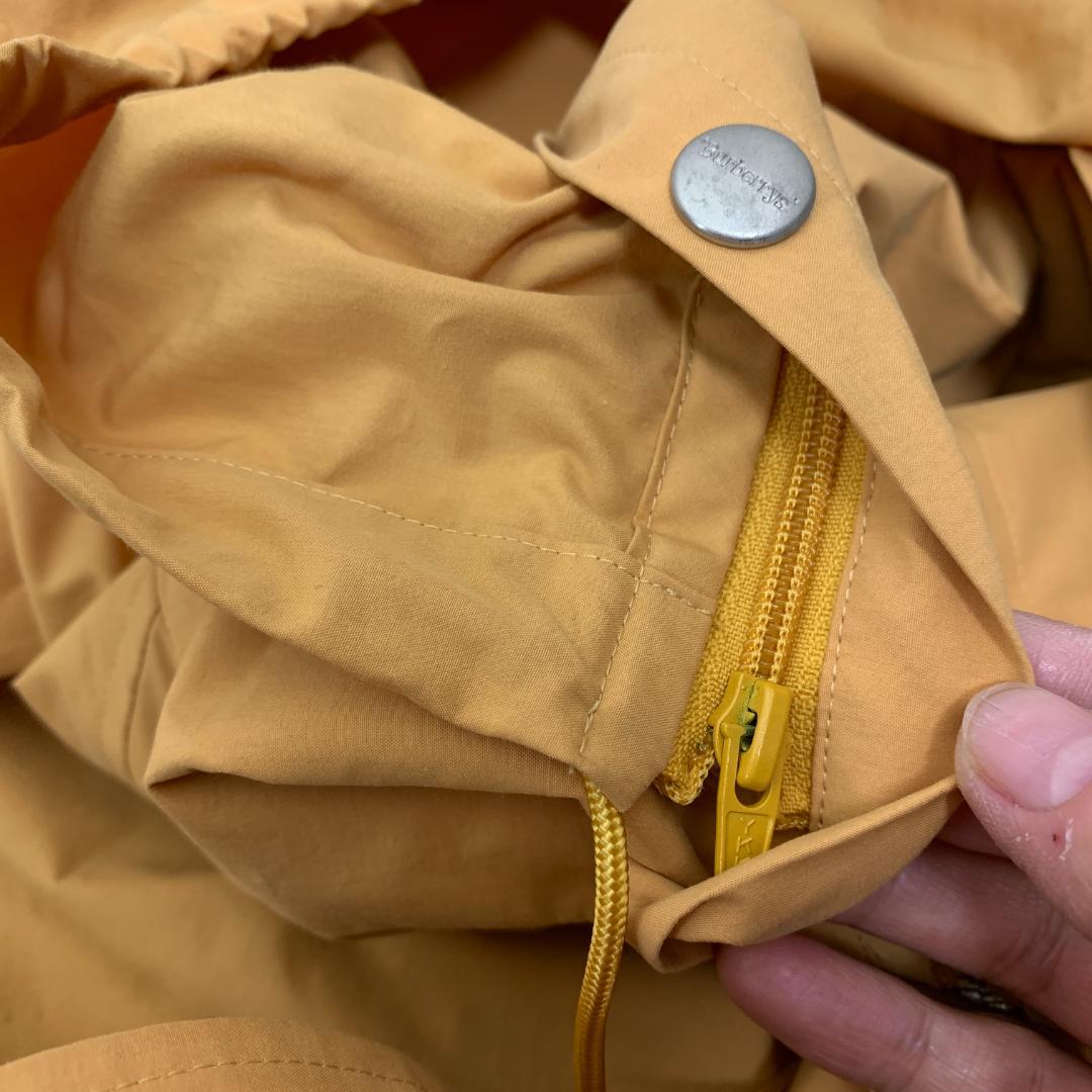 LA5301 Burberrys バーバリーズ マウンテンコート イエロー15