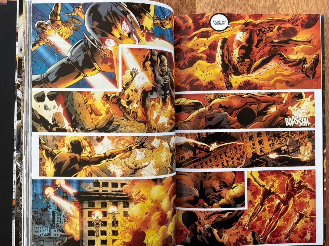 Age of Ultron ハードカバー Avengers アメコミ