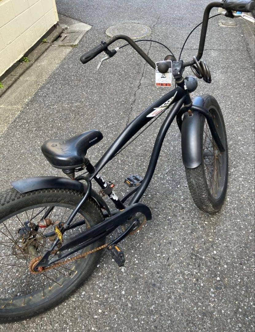 ブラック ファットタイヤクルーザー 自転車