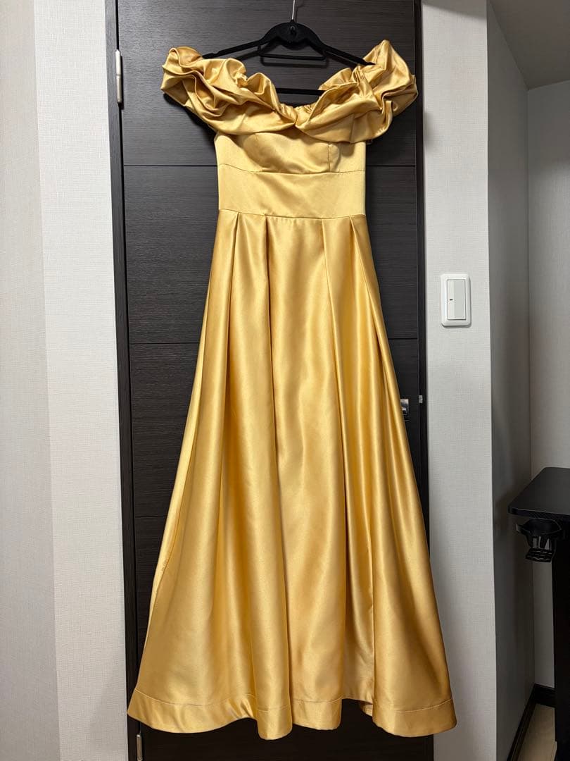 値下交渉OK／THE URBAN BLANCHE ORIGINAL風カラードレス