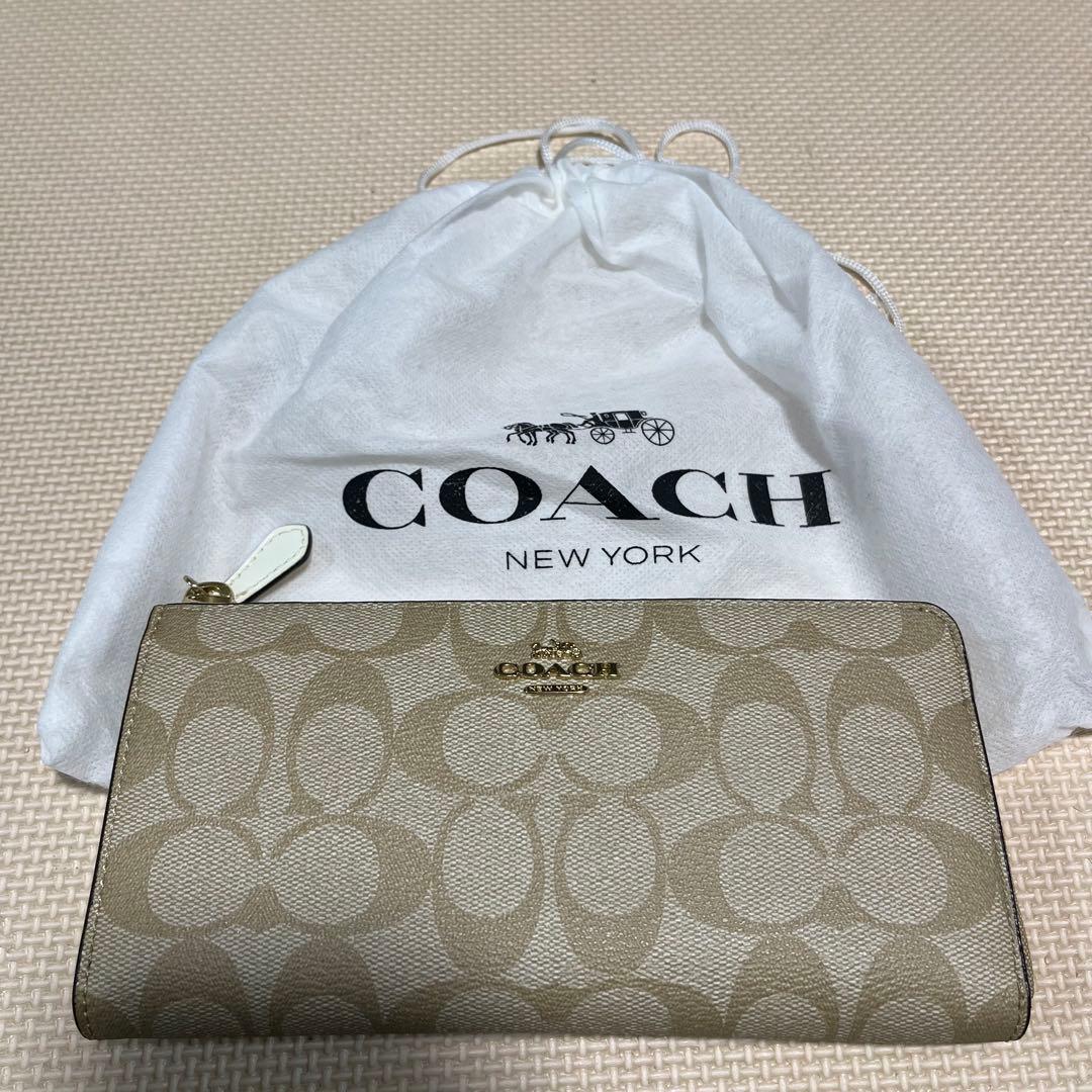 か*ん様 【新品】コーチ長財布COACHウォレット白ホワイト