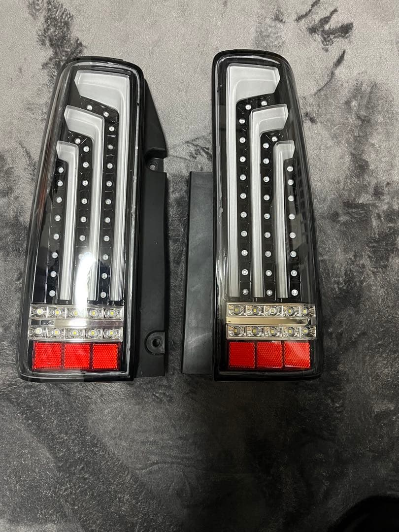 jb23ジムニーLED テールランプ