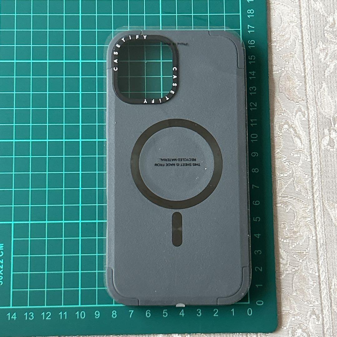 CASETiFY フォースケース iPhone 16 Plus グレー