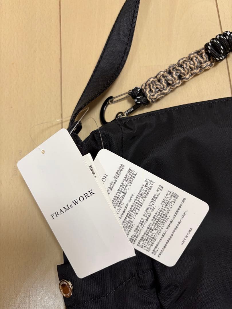 FRAMeWORK NOMADIS/別注コードチャームSHOULDERバッグ