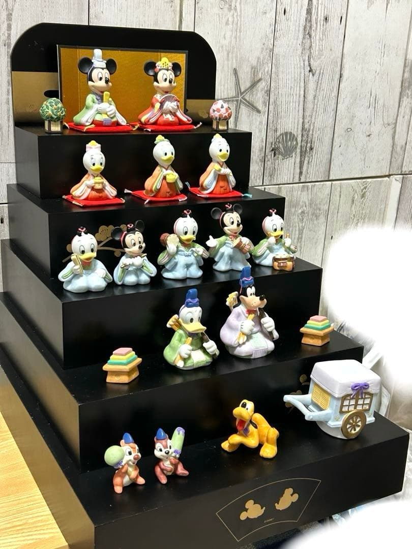 ディズニー雛人形　五段飾り陶器製