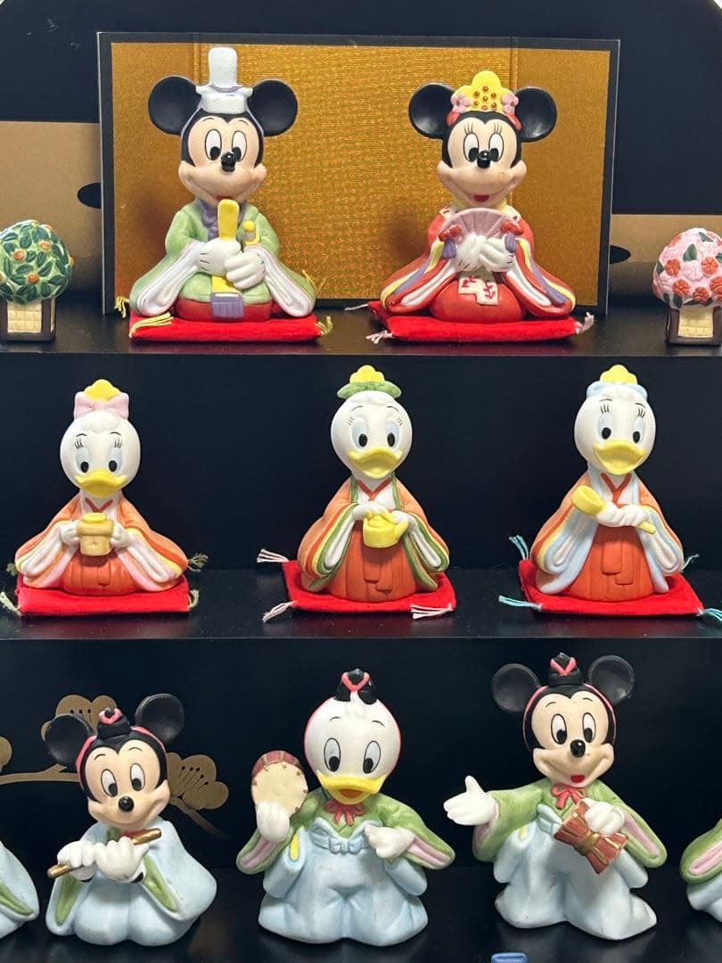 ディズニー雛人形　五段飾り陶器製