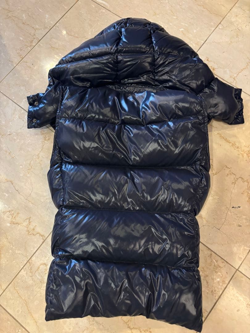 MONCLER ネイビーダウンベスト