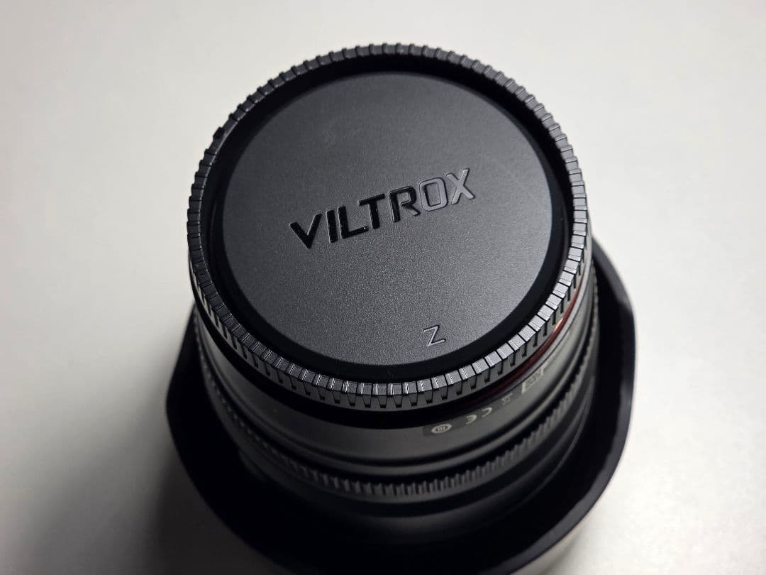 VILTROX AF 27mm F1.2 Zマウントレンズ