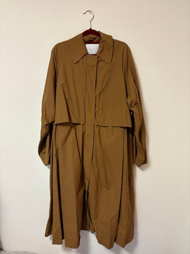 DANSKIN トレンチコート