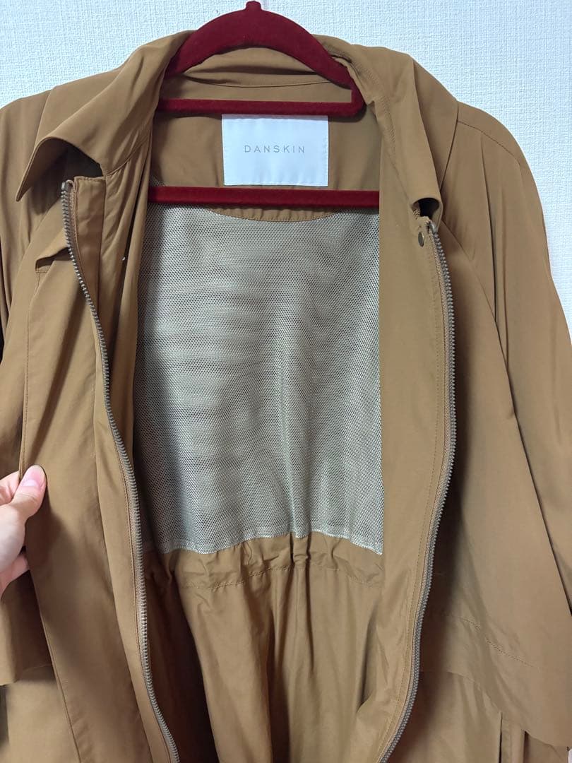 DANSKIN トレンチコート
