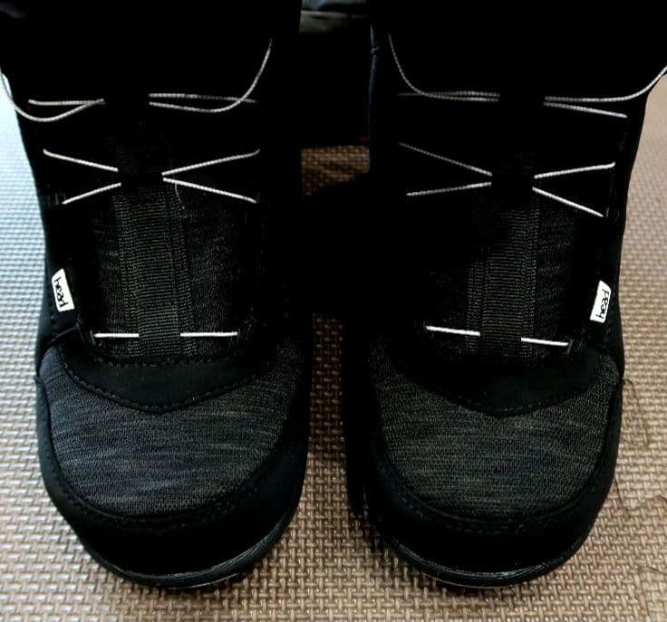 女性用スノーボードブーツ ボアシステム ブラック