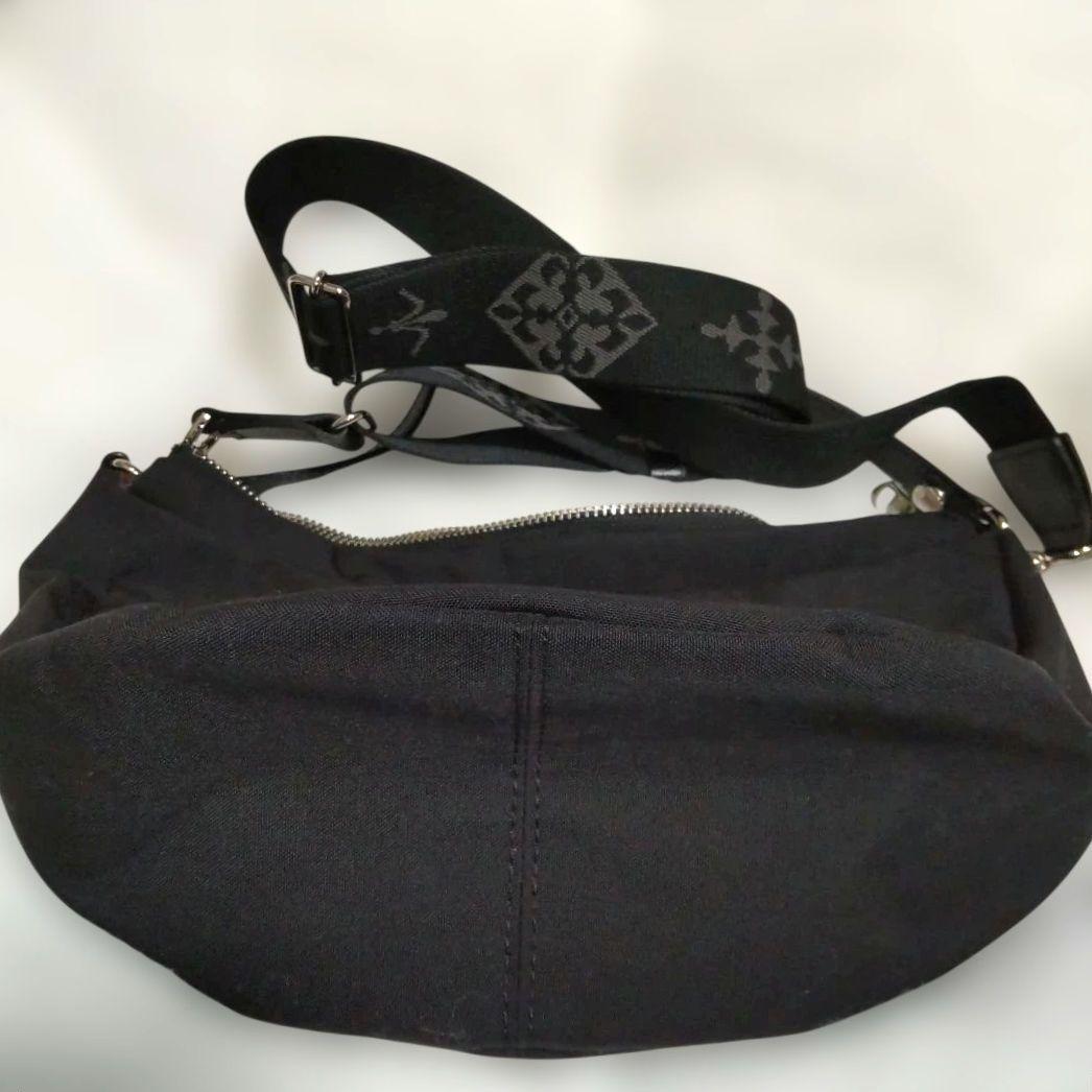 【美品】russet ❀ 太ロゴベルト ショルダーバッグ