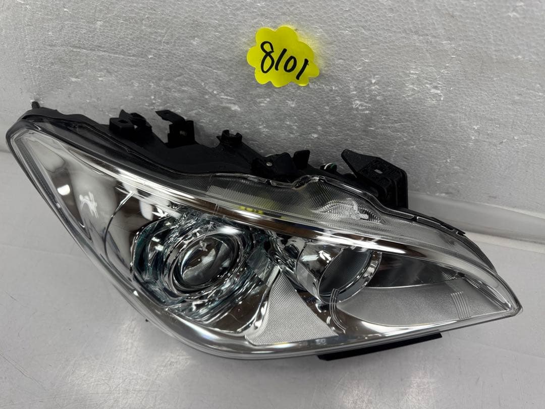 前期 HID Y51 フーガ/右ヘッドライト バラスト付