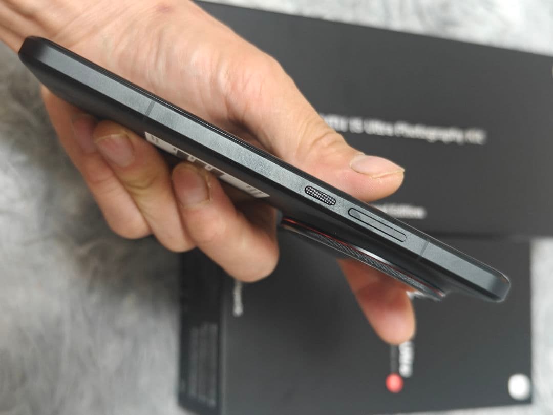 スマートフォン本体 Xiaomi 15 ultra 16/512 global + kit