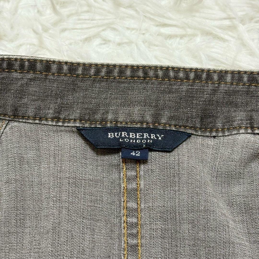 バーバリーロンドン ノーカラー デニムジャケット ノバチェック ロゴ刻印ボタン
