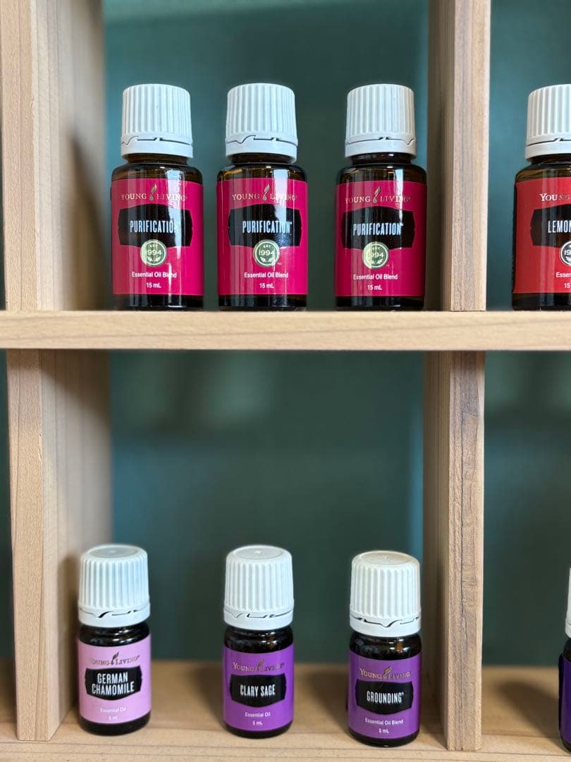 みか。 Young livingエッセンシャルオイルセット