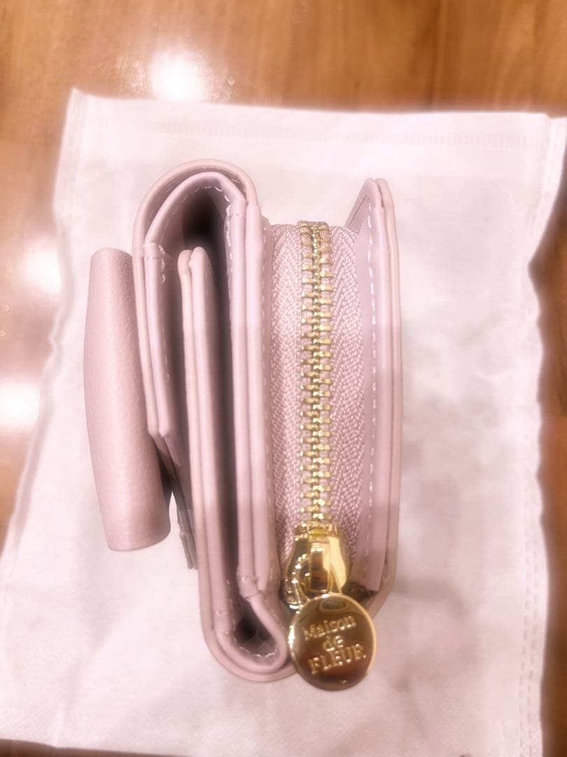 メゾンドフルール 財布 新品