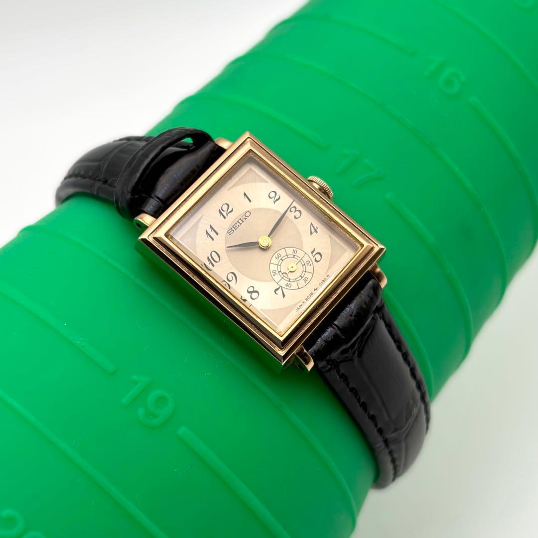 超希少✨SEIKO 腕時計 スクエア スモールセコンド ゴールド ヴィンテージ