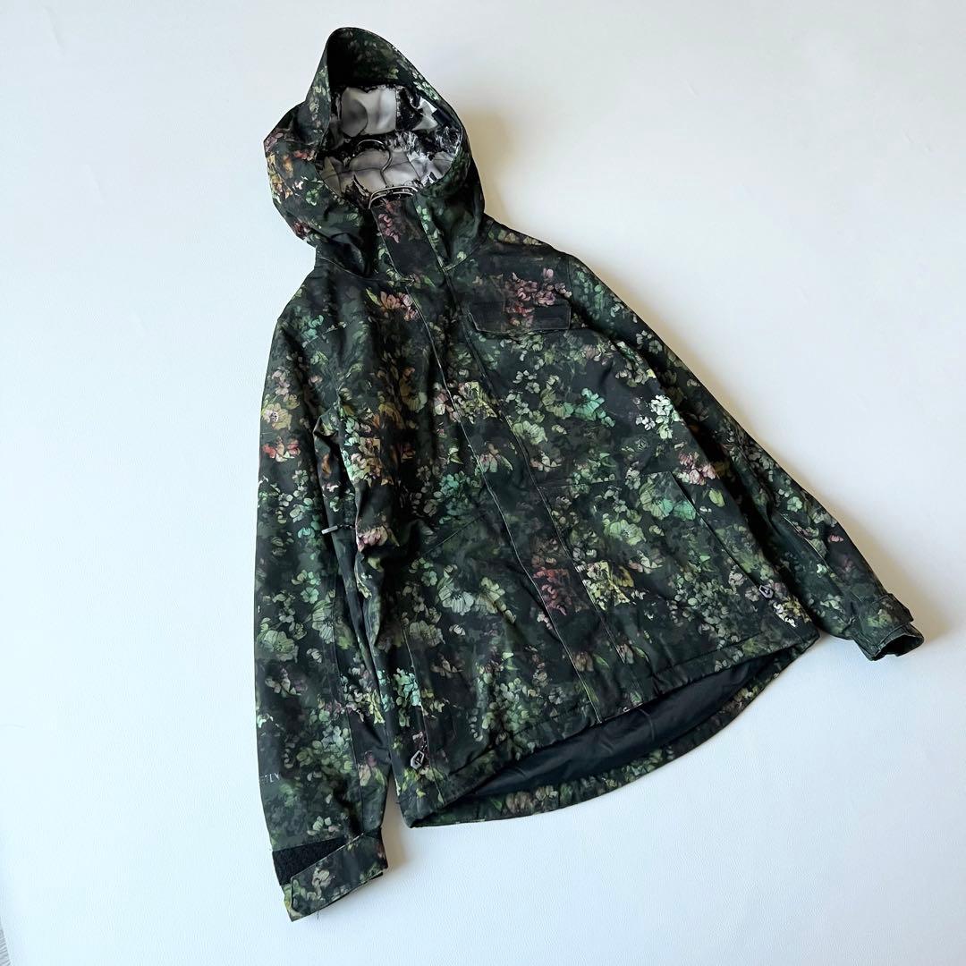 3237【美品】ボルコム　ジャケット ゴアテックス 総柄 花柄　レディース 緑