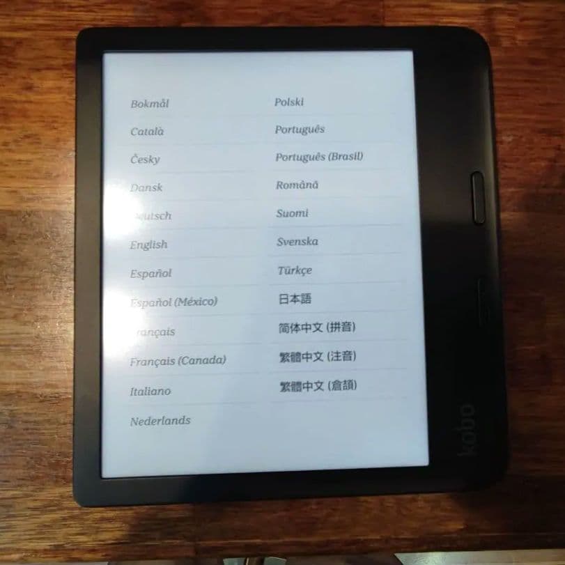 電子書籍リーダー Kobo Libra Colour　専用カバー付き
