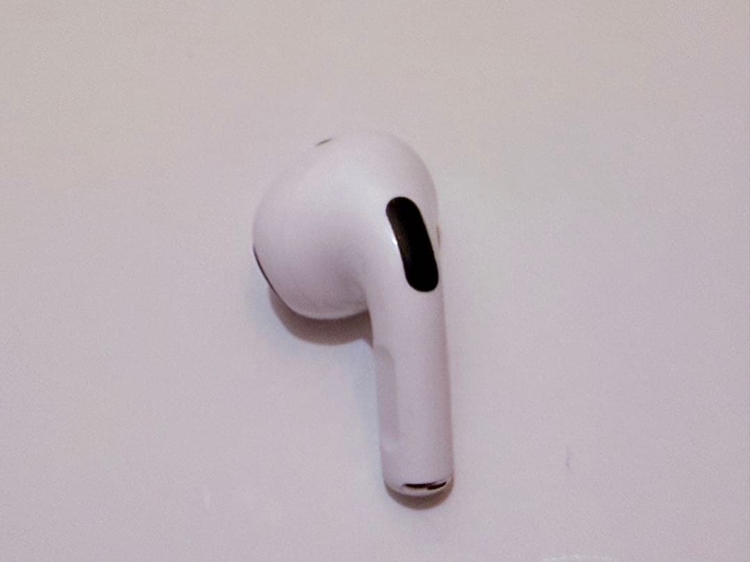 Apple AirPods Pro（第2世代）USB-C 動作確認済