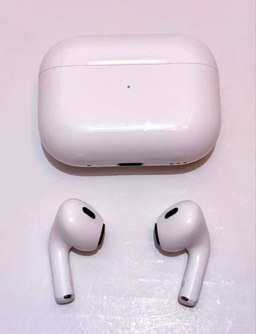 Apple AirPods Pro（第2世代）USB-C 動作確認済