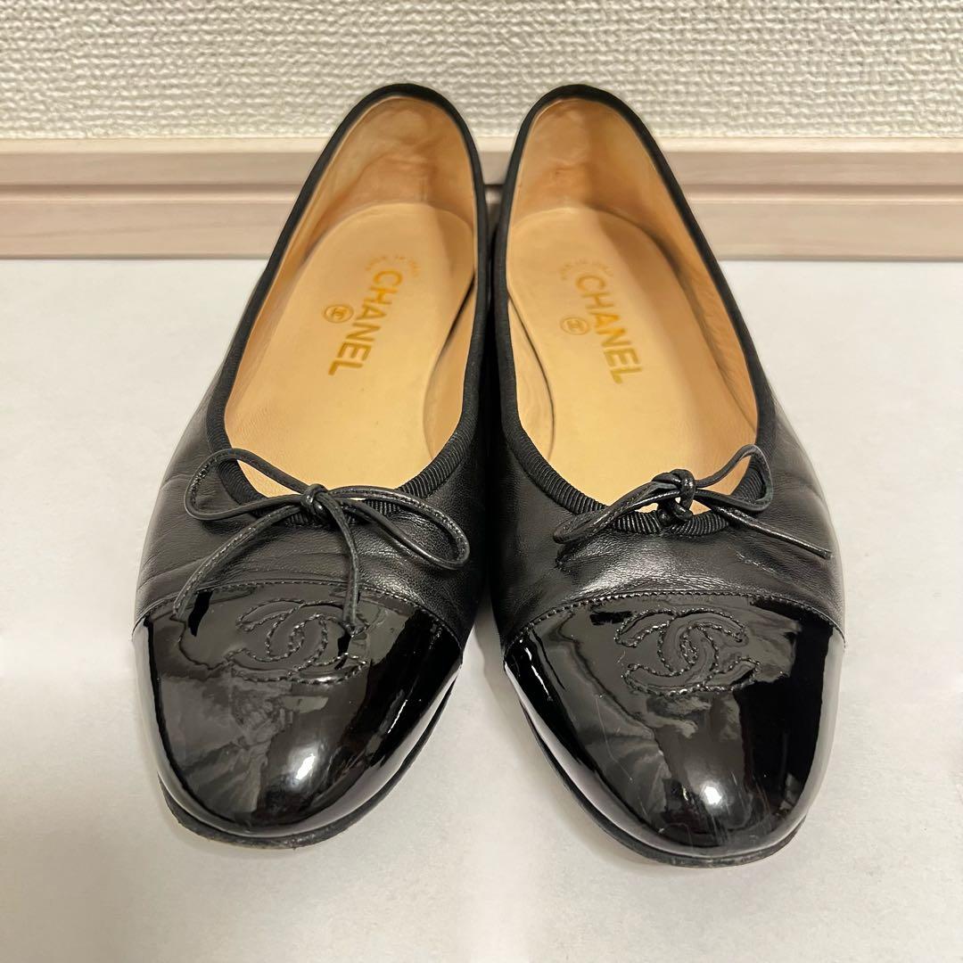 CHANEL バレリーナ　38 ブラックバレエシューズ　レザー　エナメル