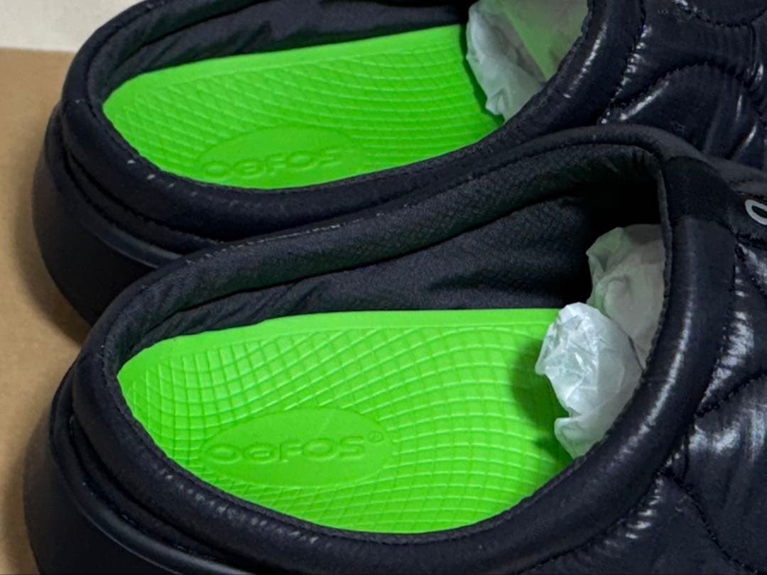 US9 OOFOS OOcoozie Thermo Mule 黒 ウーフォス