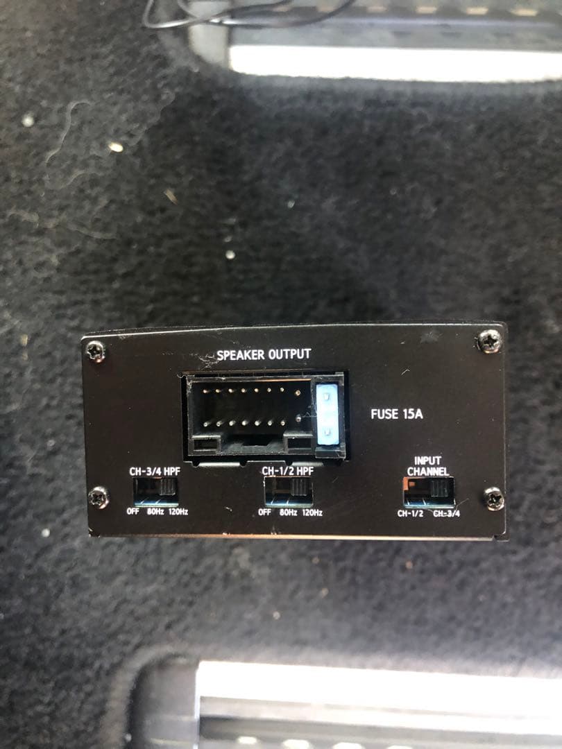 ALPINE KTP-600 4チャンネルパワーアンプ