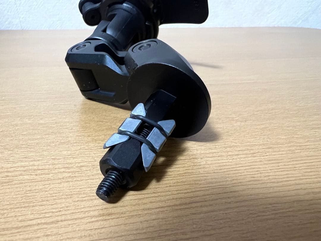 QUAD LOCK クアッドロック　マウント・衝撃吸収ダンパー