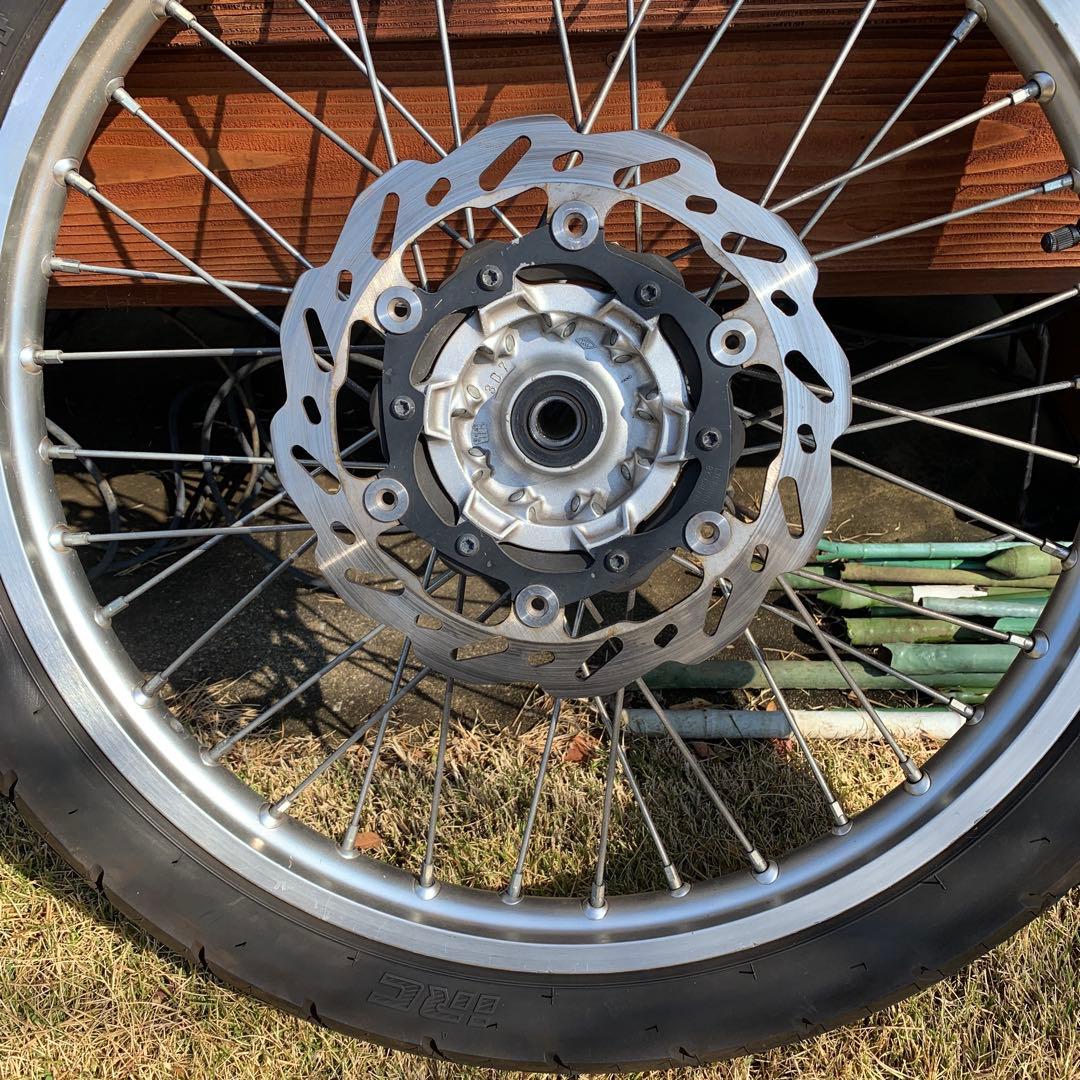 WR250R ホイール
