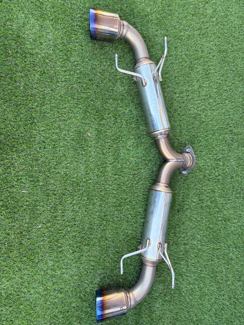 柿本改マフラー　アクセラスポーツ