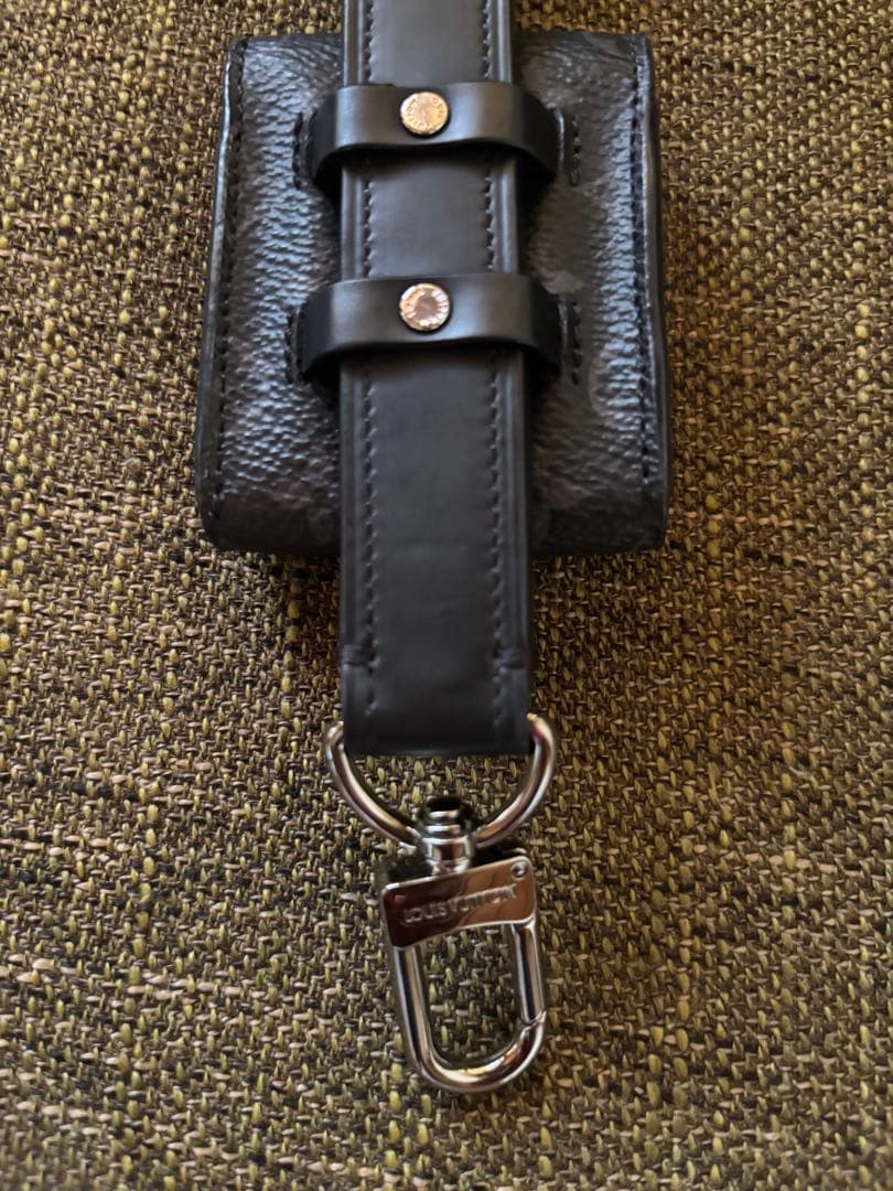 ら*む様 Louis Vuitton ルイ・ヴィトン　エアポッドケース　ランヤー