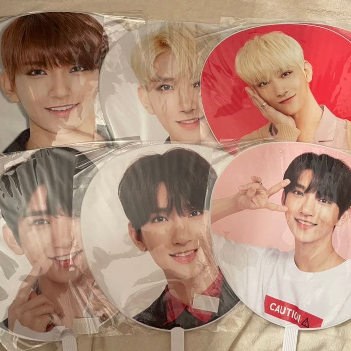 SEVENTEEN ジョシュア うちわ