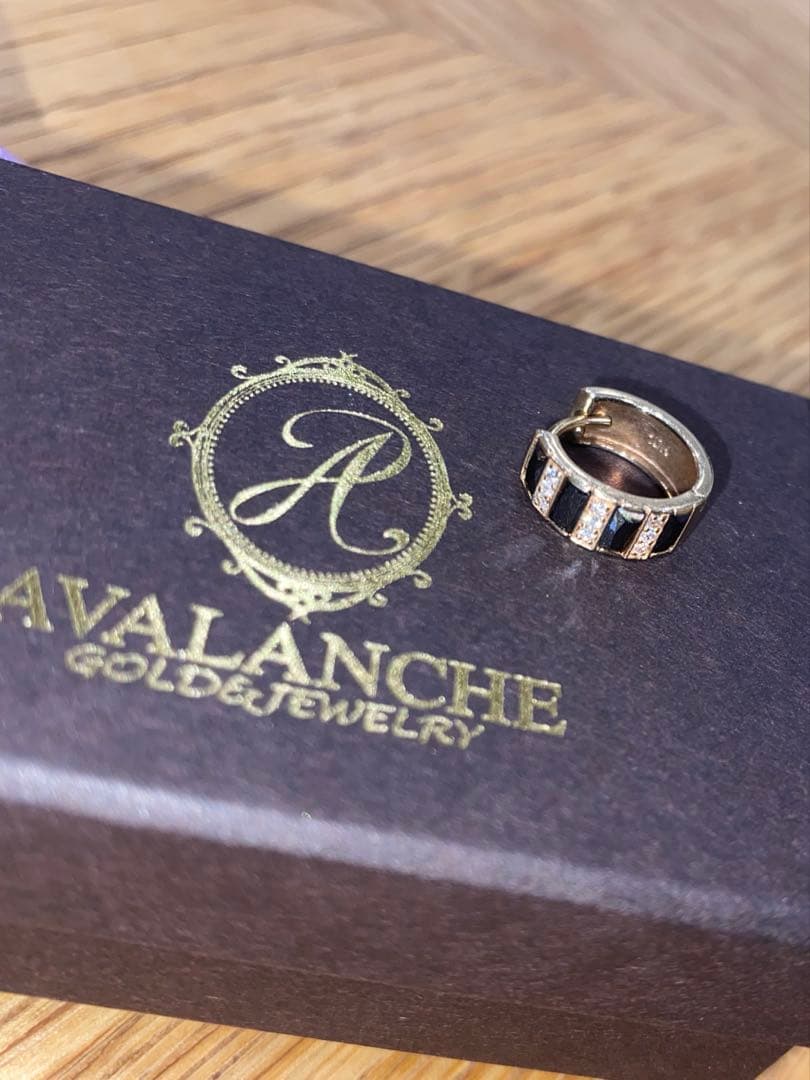 伊*5様 AVALANCHE アヴァランチ ゴールド ピアス　10K