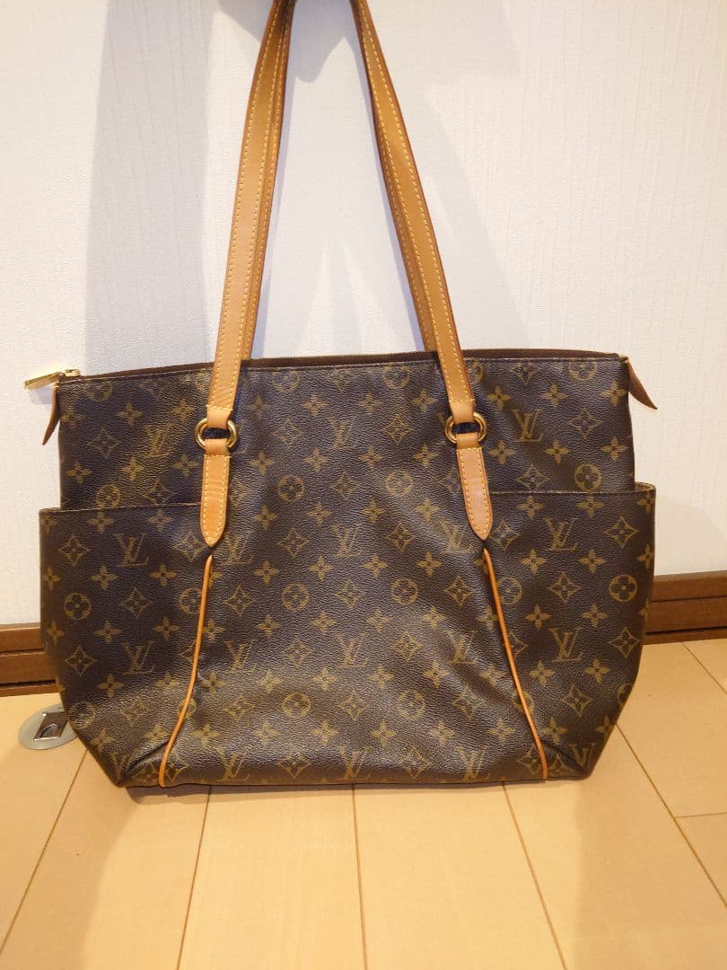 ★超美品★正規店購入品★ルイ▪️ヴィトン ★トータリーMM★使用2回のみ